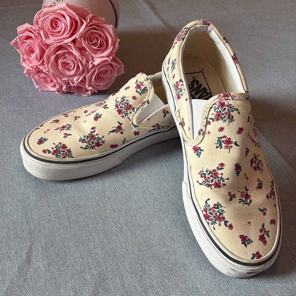 Vans Slip-On Canvas Sneakers Size 8